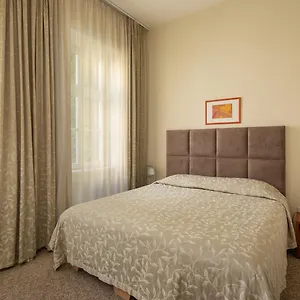 Otel Mamaison Izabella Budapeşte