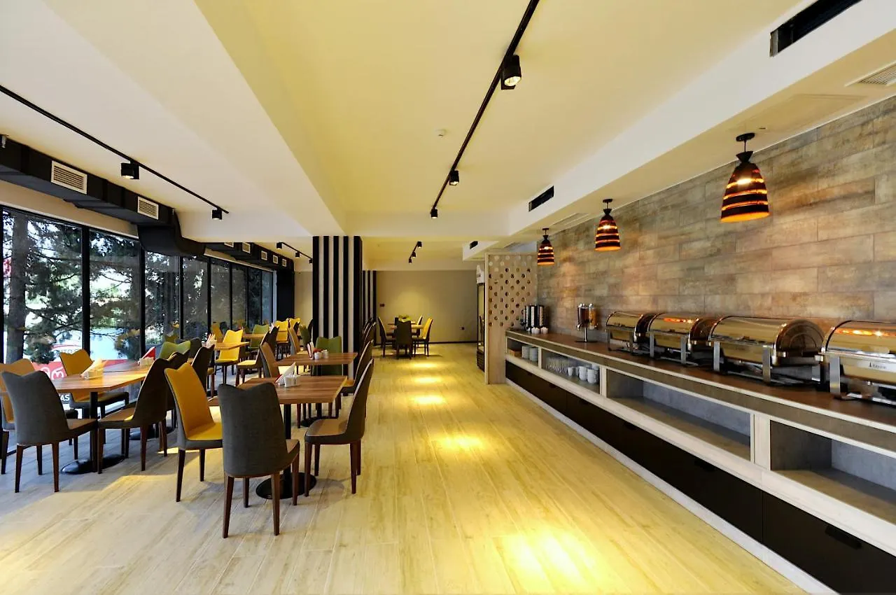 Jazz Hotel Tiflis 4*,
